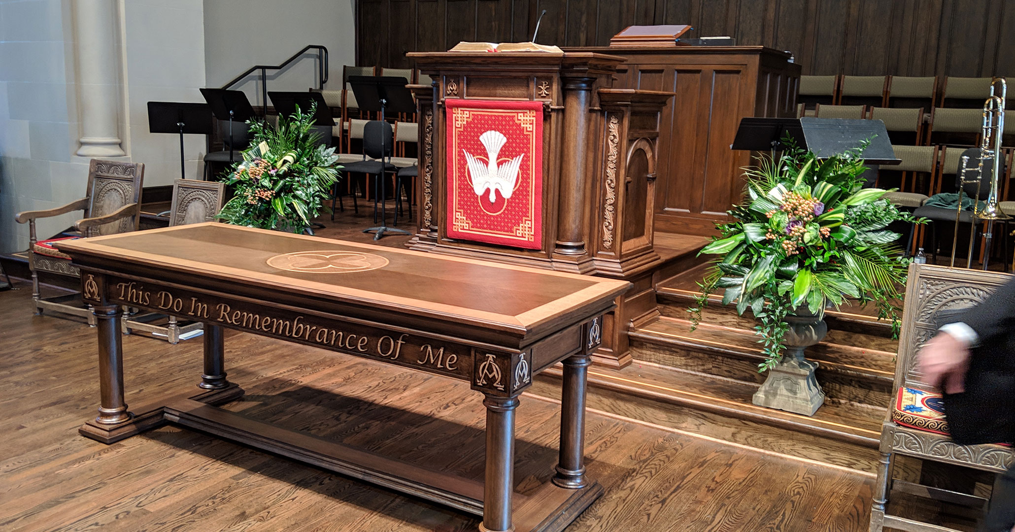Historic Preservationists and Interior Designers at Boudreaux worked with First Presbyterian Church in Spartanburg, SC to customize the alter design.