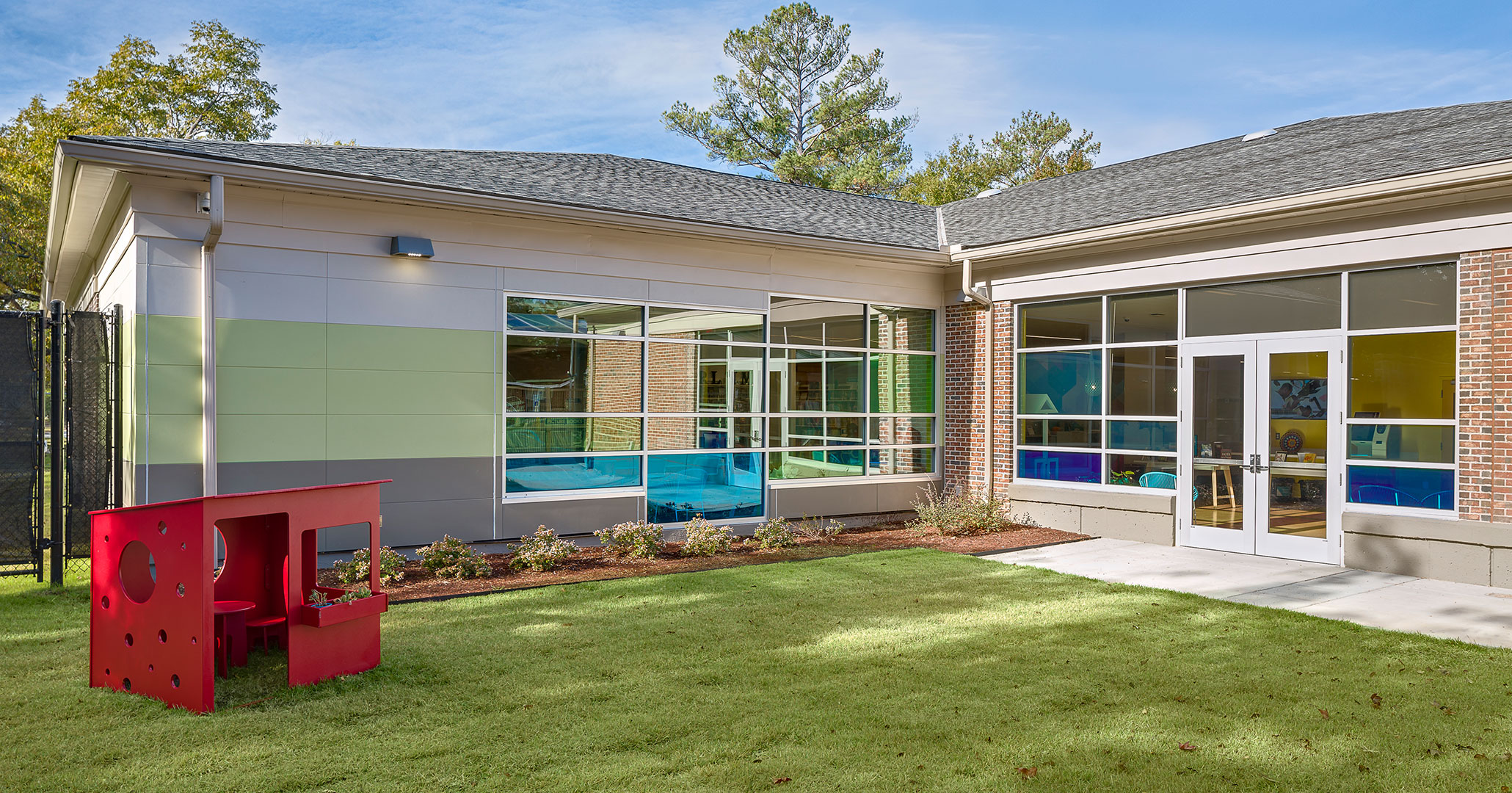Boudreaux designed exterior spaces for public library patrons.